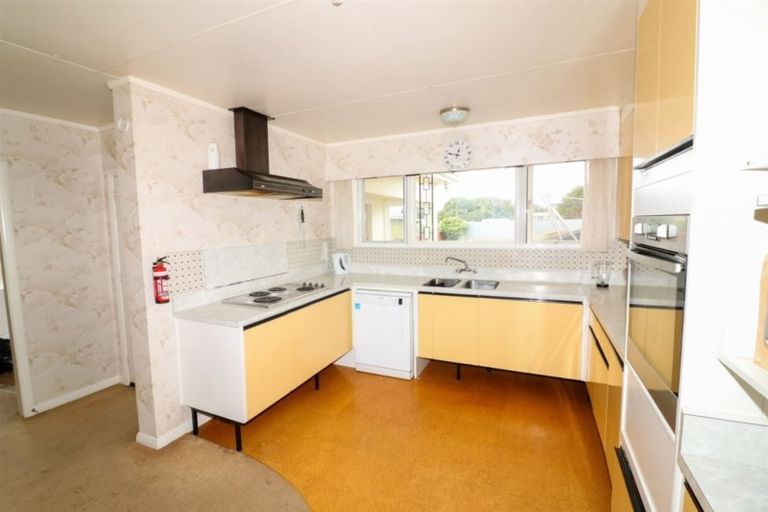 Photo of property in 23 Waterloo Street, Dannevirke, 4930