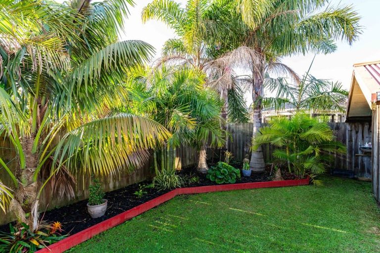 Photo of property in 1 Ruby Lane, Mangawhai, 0505