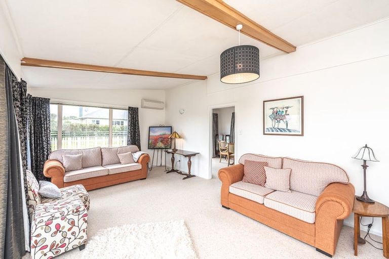 Photo of property in 65 Tutaenui Road, Marton, 4710