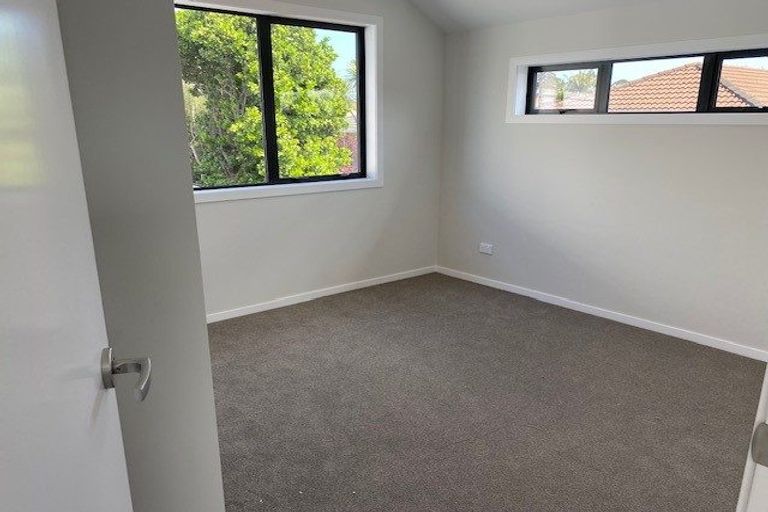 Photo of property in 23a Clark Road, Hobsonville, Auckland, 0616