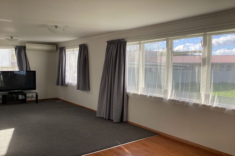 Photo of property in 1/17 Trevethick Grove, Woburn, Lower Hutt, 5010