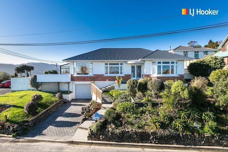 Photo of property in 15 Shandon Road, Vauxhall, Dunedin, 9013