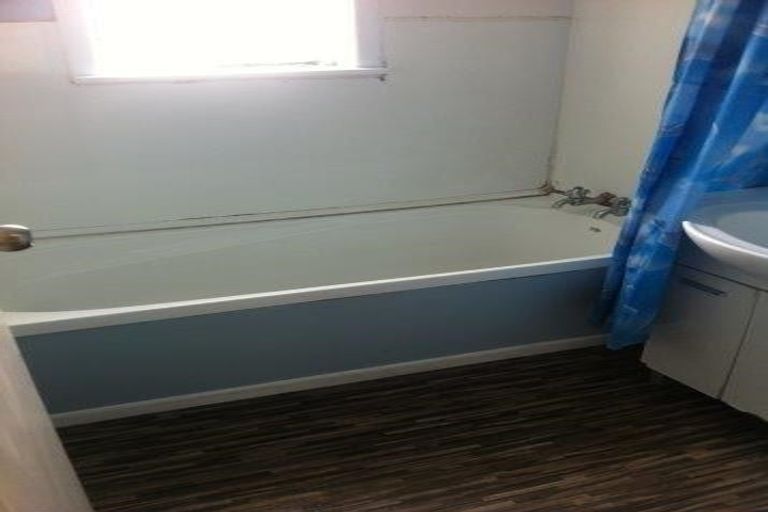 Photo of property in 15a Brookland Road, Western Heights, Rotorua, 3015