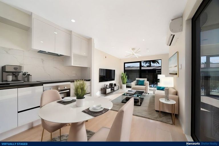 Photo of property in 9/1 Waters Place, New Lynn, Auckland, 0600