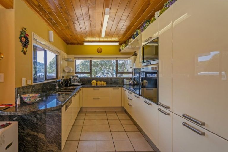 Photo of property in 8 Victoria Street, Whitianga, 3510