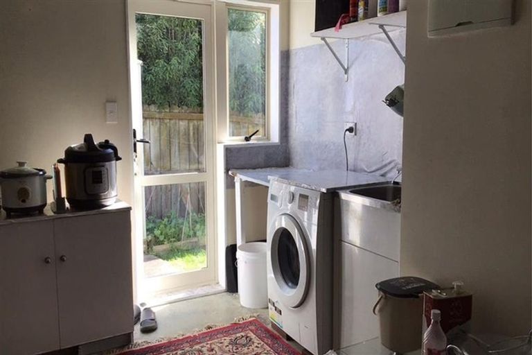 Photo of property in 13 Brashier Circle, Sunnyvale, Auckland, 0612