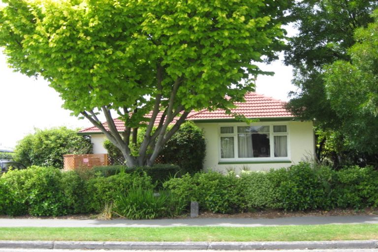 Photo of property in 4 Pembroke Street, Avondale, Christchurch, 8061