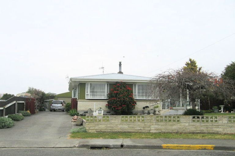 Photo of property in 11 Rimu Place, Taradale, Napier, 4112