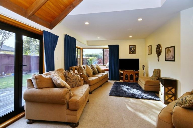 Photo of property in 51 West Belt, Rangiora, 7400
