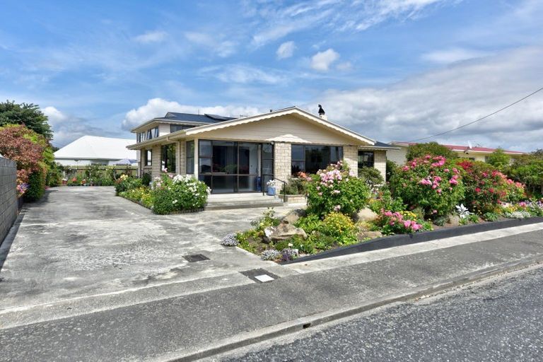 Photo of property in 22a Canning Street, Gore, 9710