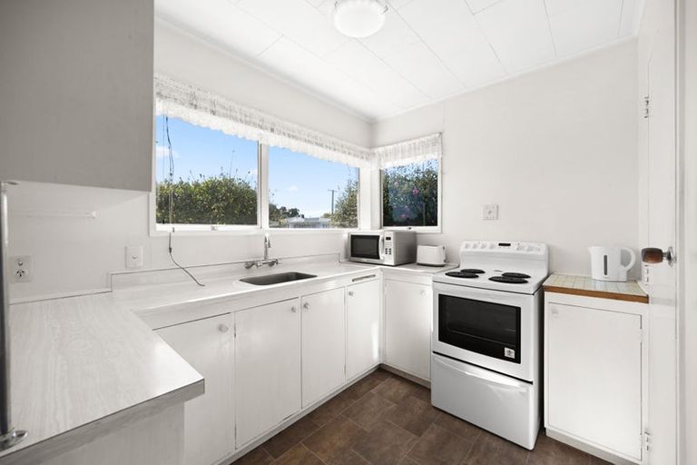 Photo of property in 22 Howden Road, Fairfield, Hamilton, 3214