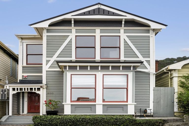 Photo of property in 200 Tinakori Road, Thorndon, Wellington, 6011