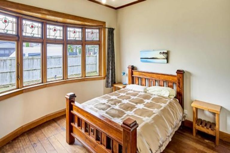 Photo of property in 110 Knights Road, Hutt Central, Lower Hutt, 5010