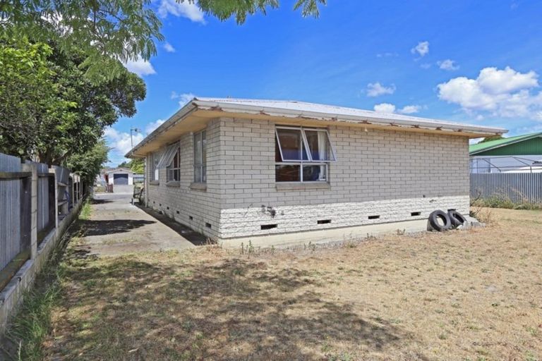 Photo of property in 23 Liverpool Crescent, Flaxmere, Hastings, 4120