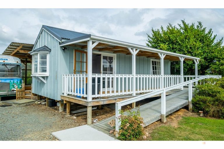 Photo of property in 10 Hillary Street, Waimate, 7924
