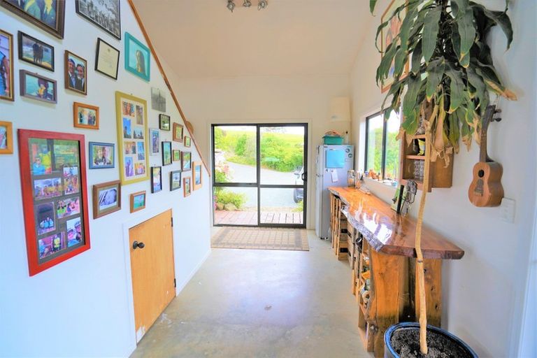 Photo of property in 747 Three Mile Bush Road, Ruatangata West, Kamo, 0185