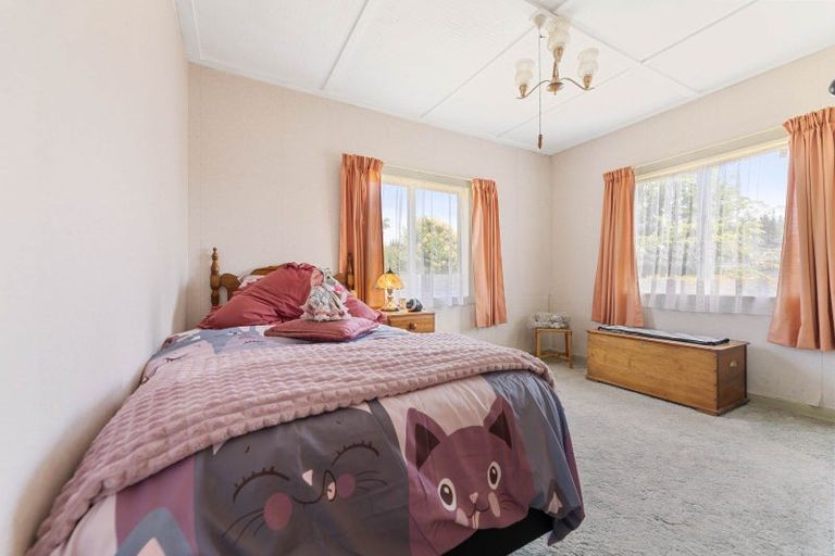 Photo of property in 12 Station Street, Tirau, 3410