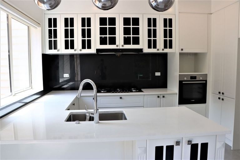 Photo of property in 1 Beatrice Place, Flat Bush, Auckland, 2016