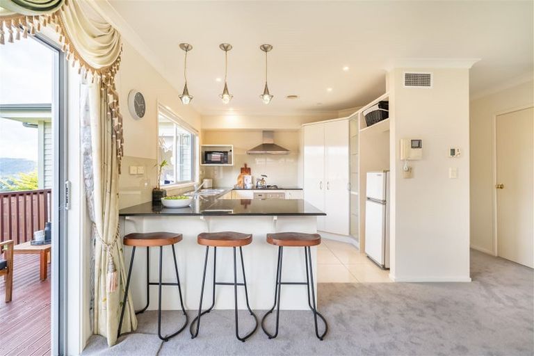 Photo of property in 13 Riverstone Drive, Riverstone Terraces, Upper Hutt, 5018