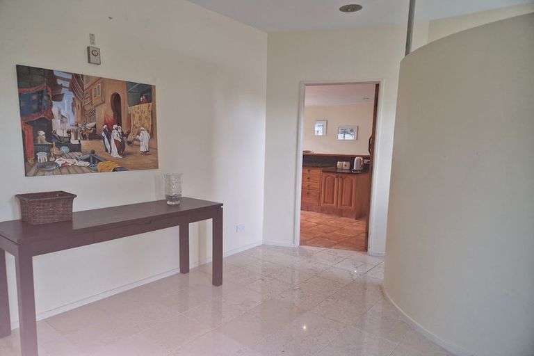 Photo of property in 18 Corrondella Grove, Belmont, Lower Hutt, 5010