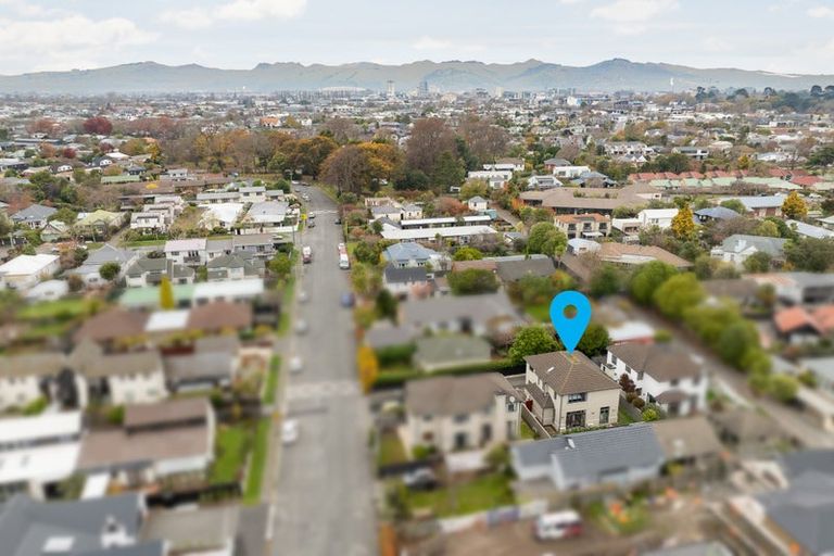 Photo of property in 85a Abberley Crescent, St Albans, Christchurch, 8014