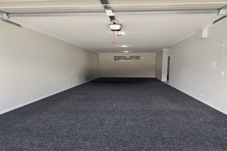 Photo of property in 49 Roundel Crescent, Whenuapai, Auckland, 0618