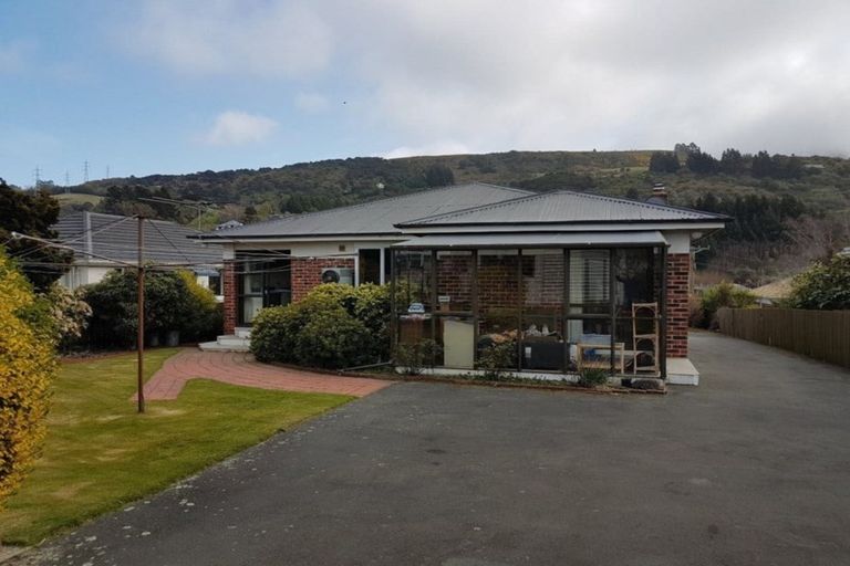 Photo of property in 126 Centennial Avenue, Helensburgh, Dunedin, 9010