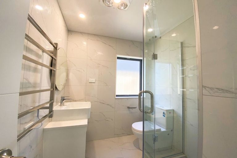 Photo of property in 32 Clayden Shuttleworth Street, Papakura, 2110