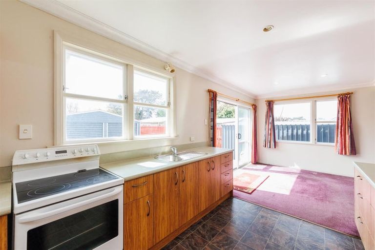 Photo of property in 1938 Parewanui Road, Parewanui, Bulls, 4894