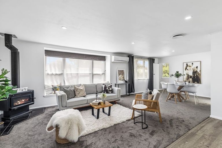 Photo of property in 83 Bryant Road, St Andrews, Hamilton, 3200