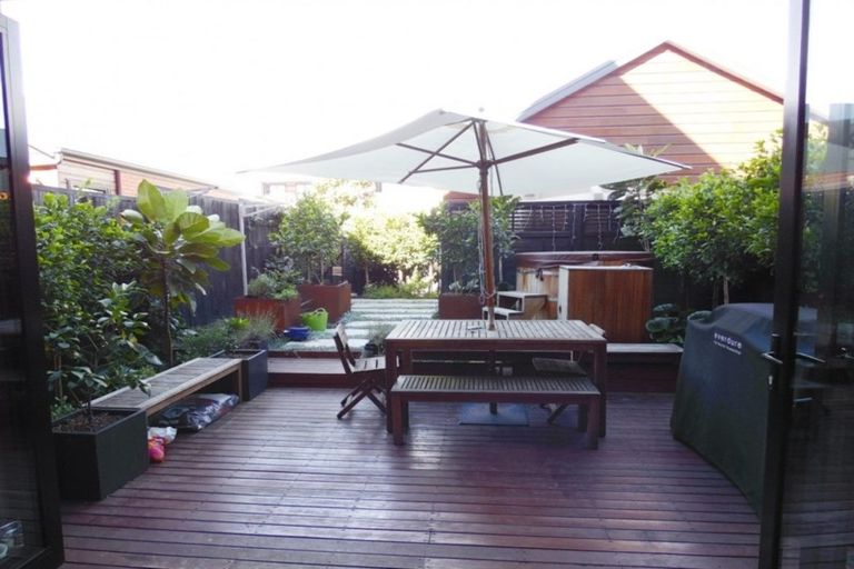 Photo of property in 60 Squadron Drive, Hobsonville, Auckland, 0616