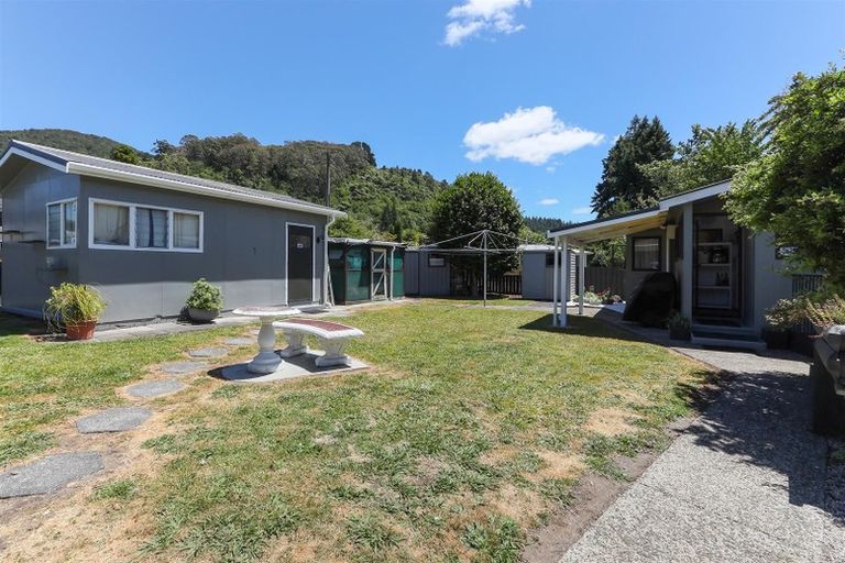 Photo of property in 45 Fairview Road, Western Heights, Rotorua, 3015