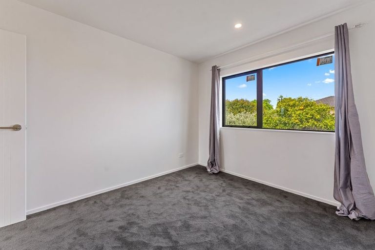 Photo of property in 17c Swaffield Road, Papatoetoe, Auckland, 2025