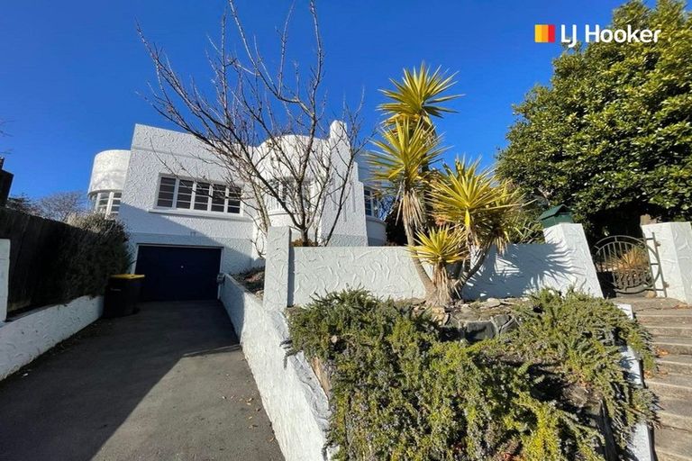 Photo of property in 10 Sunbury Street, Andersons Bay, Dunedin, 9013