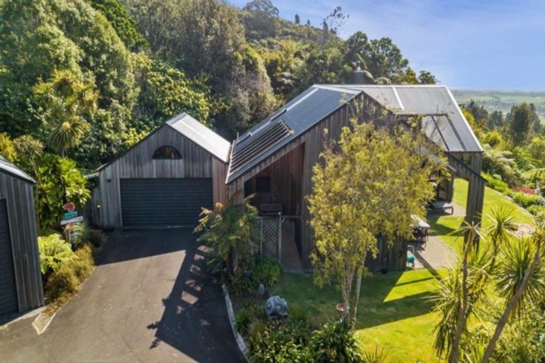 Photo of property in 171 Wairau Road, Kaitake, New Plymouth, 4374