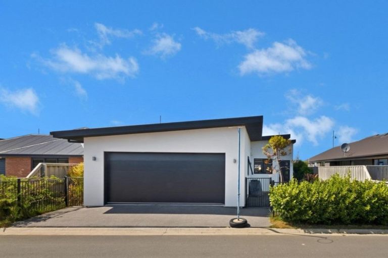 Photo of property in 125 Infinity Drive, Pegasus, 7612