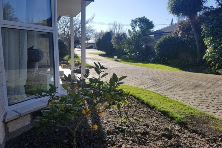 Photo of property in 37 Sabys Road, Halswell, Christchurch, 8025