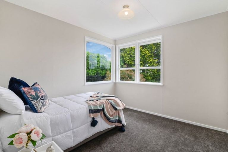 Photo of property in 35 Mckee Avenue, Fenton Park, Rotorua, 3010