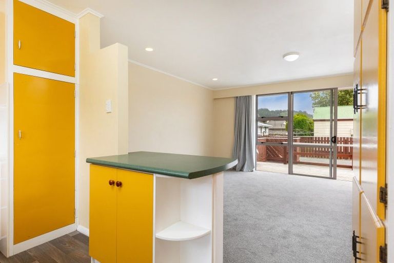 Photo of property in 46 York Street, Picton, 7220