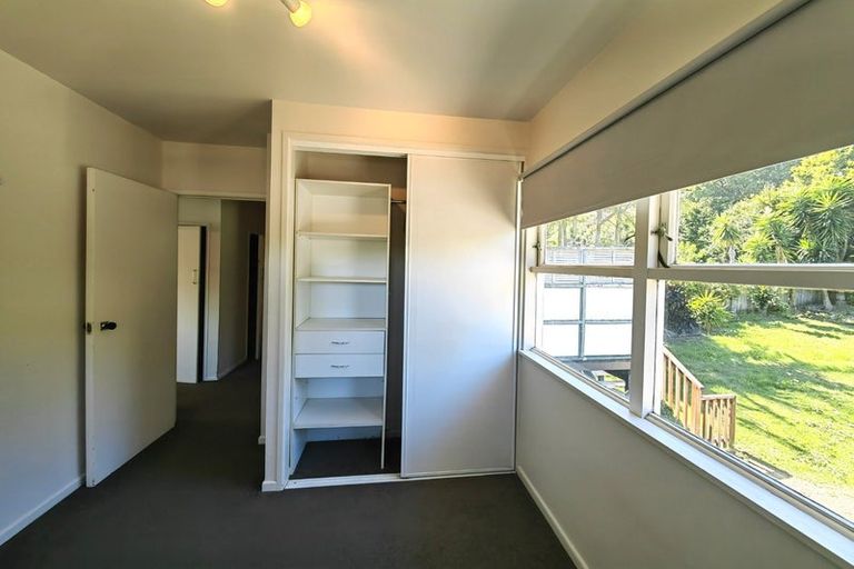 Photo of property in 33 Lynden Avenue, Hillcrest, Auckland, 0627