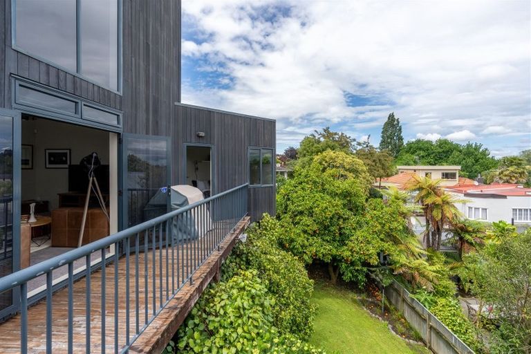 Photo of property in 9a Dalethorpe Avenue, Fairfield, Hamilton, 3214