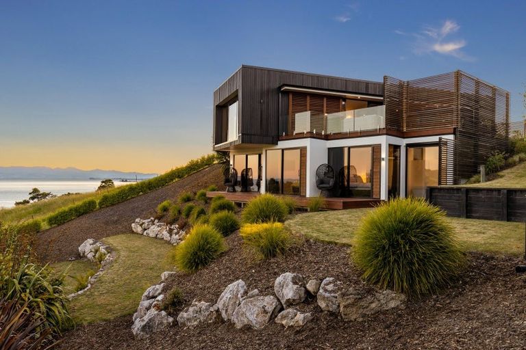 Photo of property in 3 Tarepa Court, Kaiteriteri, Motueka, 7197