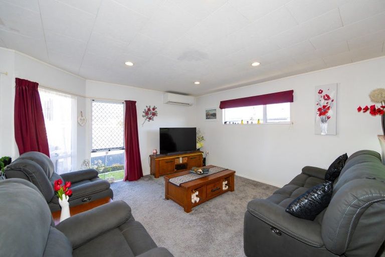 Photo of property in 3/909 Clive Street, Akina, Hastings, 4122