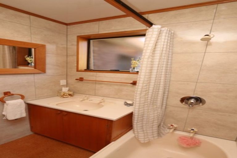 Photo of property in 74 Lane Street, Allenton, Ashburton, 7700