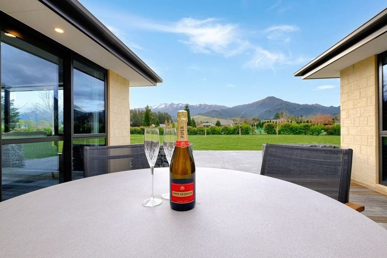 Photo of property in 30 Lochiel Drive, Hanmer Springs, 7334