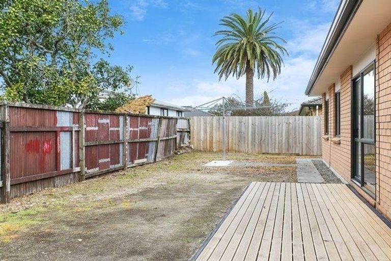 Photo of property in 26a Cameron Street, Papakura, 2110