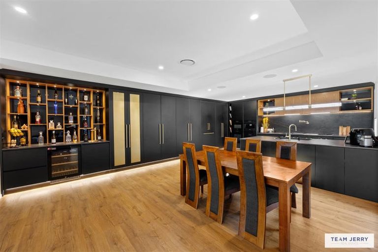 Photo of property in 21 Te Ara Aukati Terrace, Pokeno, 2471