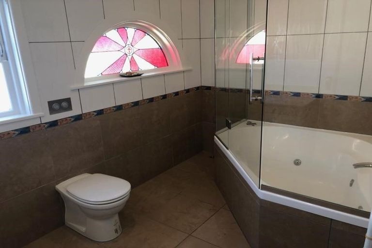 Photo of property in Mexican Embassy, 45 Hobson Street, Thorndon, Wellington, 6011