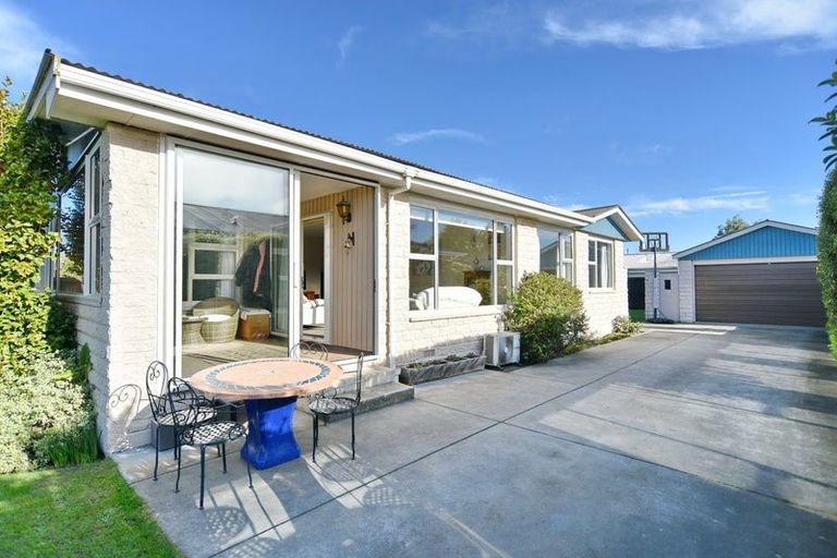 Photo of property in 9 Marlene Street, Casebrook, Christchurch, 8051