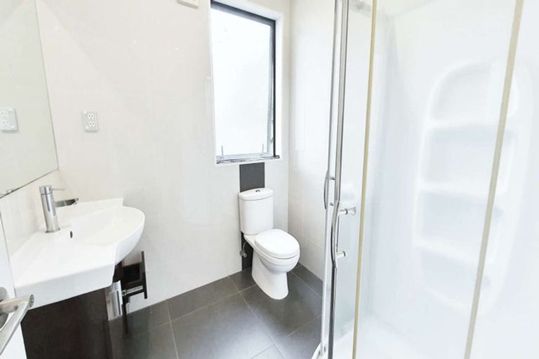 Photo of property in 7 Andy Crescent, Flat Bush, Auckland, 2016